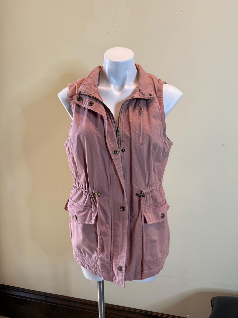 Love Tree Utility Vest in Dusty Rose